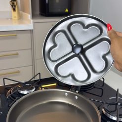 FRIGIDEIRA 22CM MTA ANTIADERENTE OVO POCHÉ CORAÇÃO